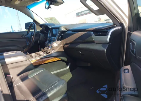 2017 Chevrolet Suburban Premier from USA, damaged, VIN 1GNSCJKCXHR208785